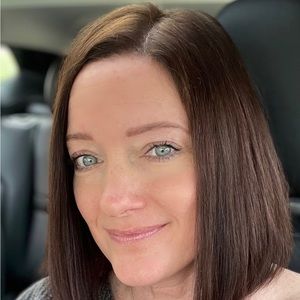 Meet your Posher, Suzanne